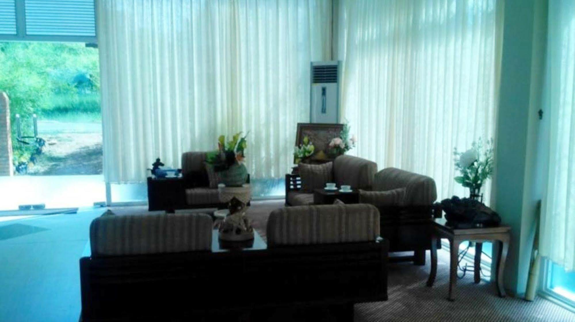 Sky View Hotel Bagan Dış mekan fotoğraf