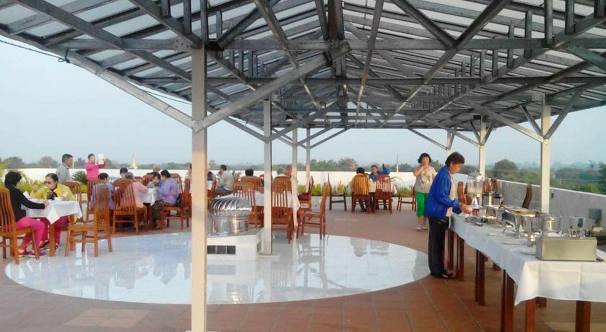 Sky View Hotel Bagan Dış mekan fotoğraf
